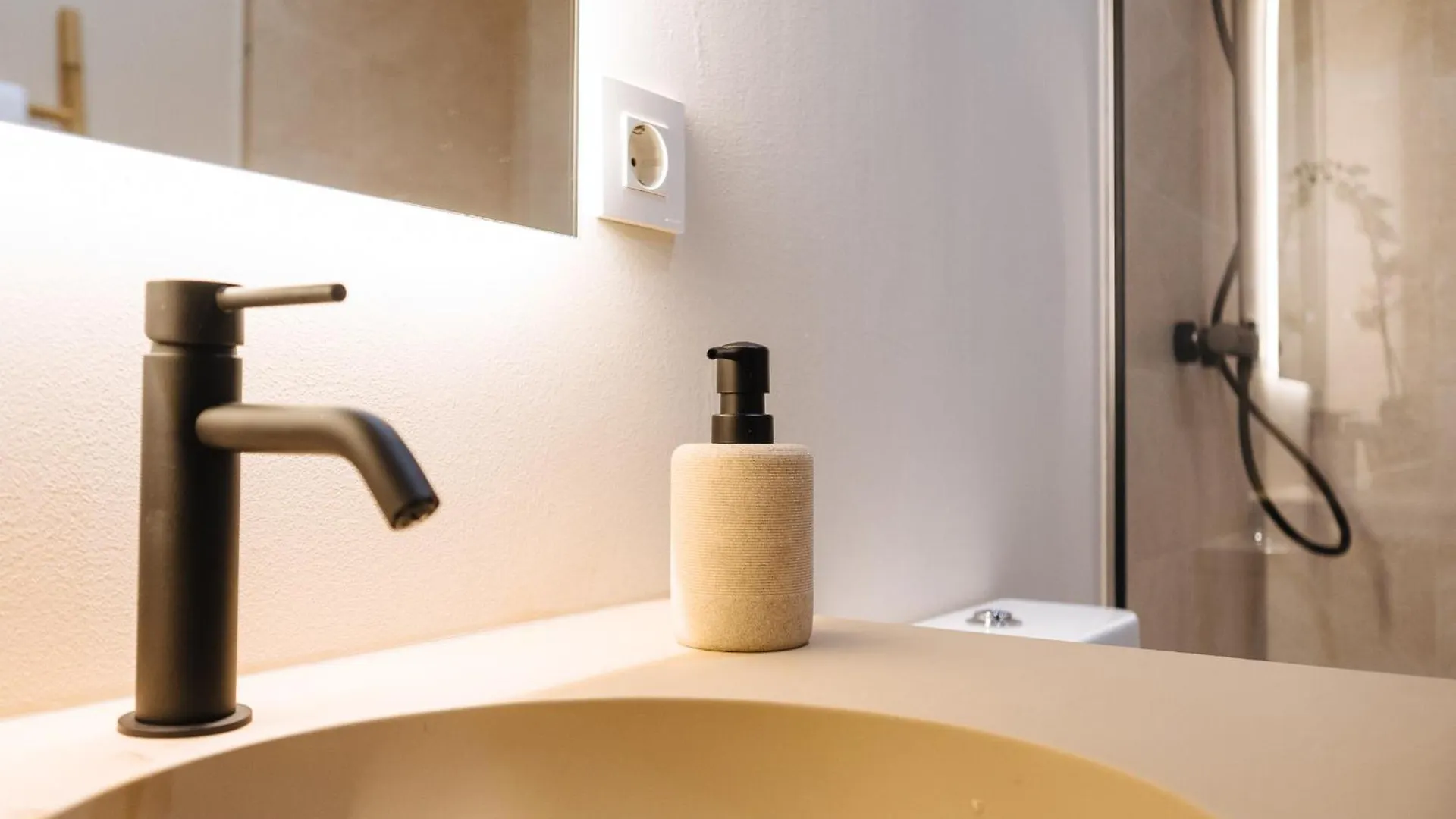 New Hostly Alameda Apartments Siviglia 0*,  Spagna