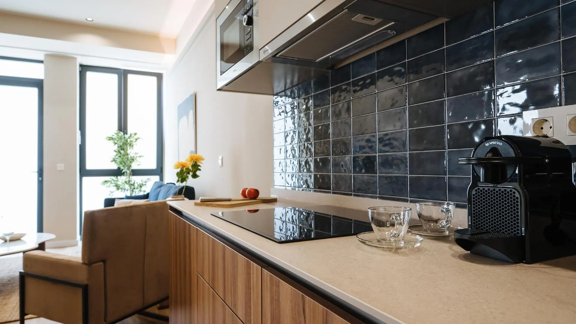 New Hostly Alameda Apartments Siviglia